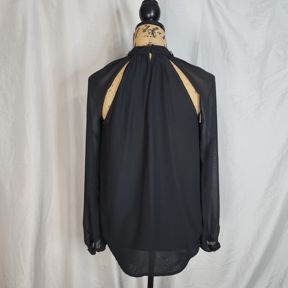 JESSICA SIMPSON Size Small Sheer Black Chiffon Rhinestone Collar Open Sleeve Top - Picture 3 of 16